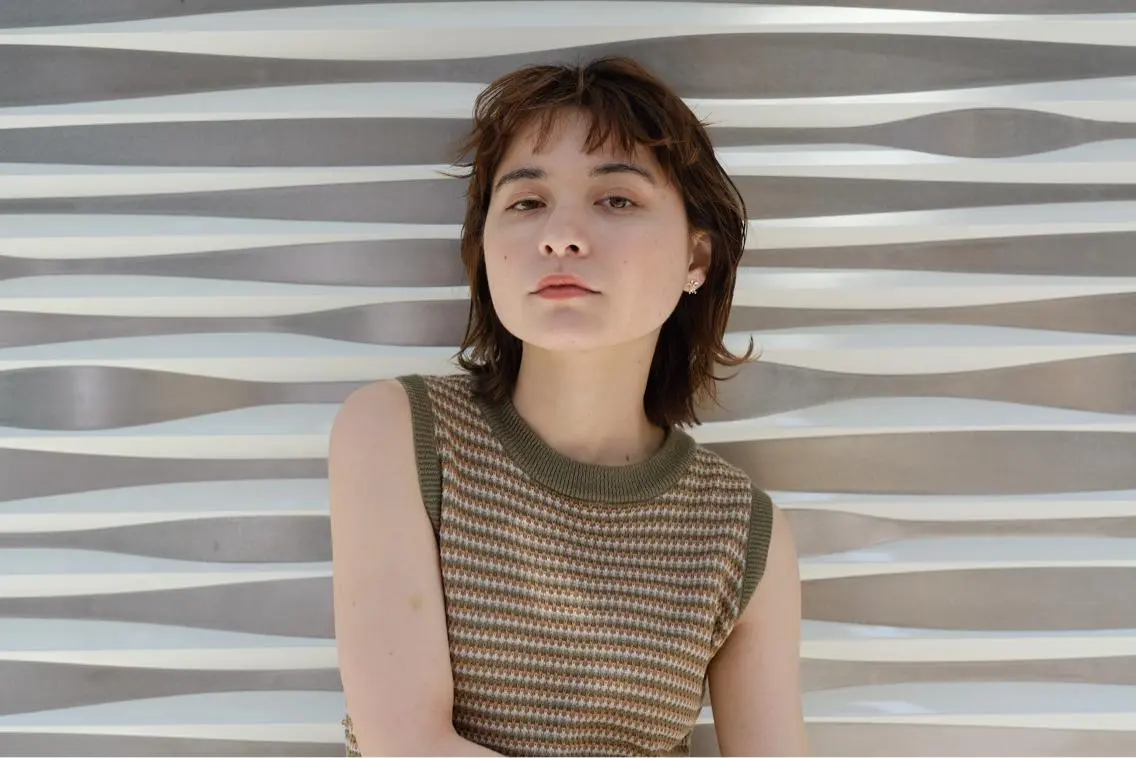 セミロング カラー カット ハイトーンヘア/ 島崎　タクミのヘアスタイル