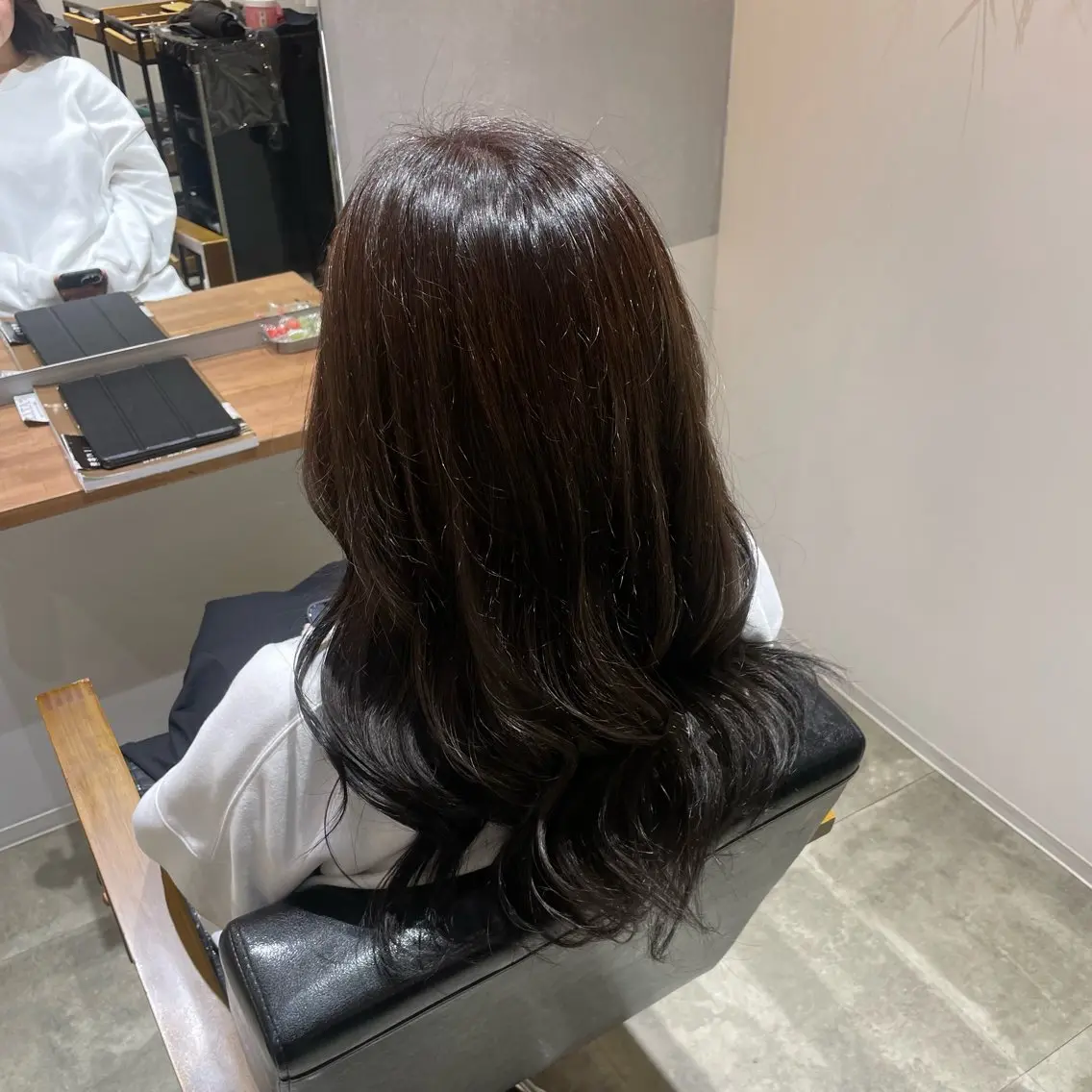 ロング カラー ブラウンカラー 吉村 芽咲のヘアスタイル