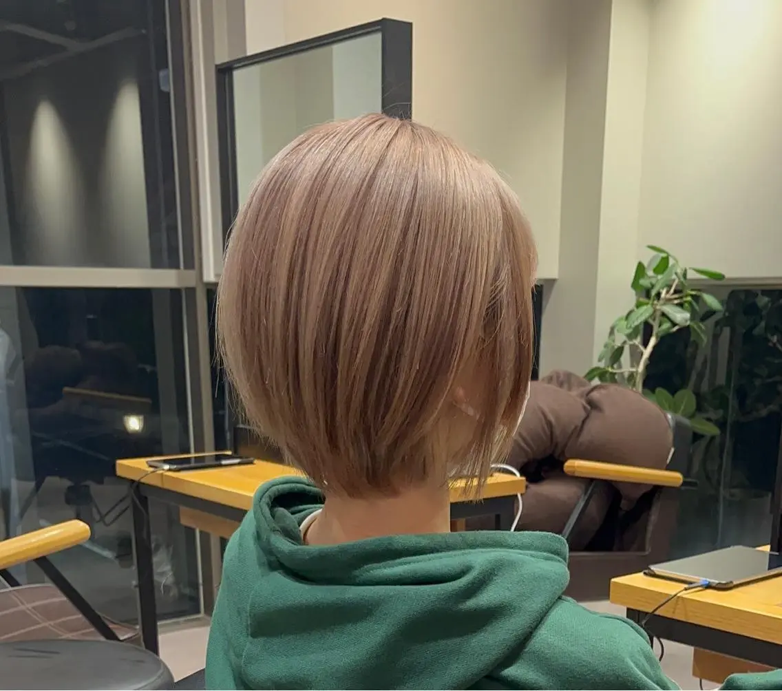 ショート ヘアカラー ヘッドスパ 佐藤優太朗 似合わせ/髪質改善のヘアスタイル