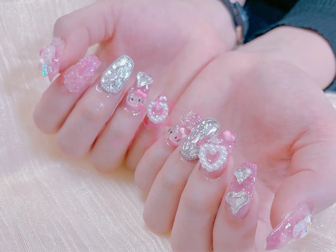 ネイル ハンドネイル ネイルサロンエクラ 🫧Shizukaのネイルデザイン