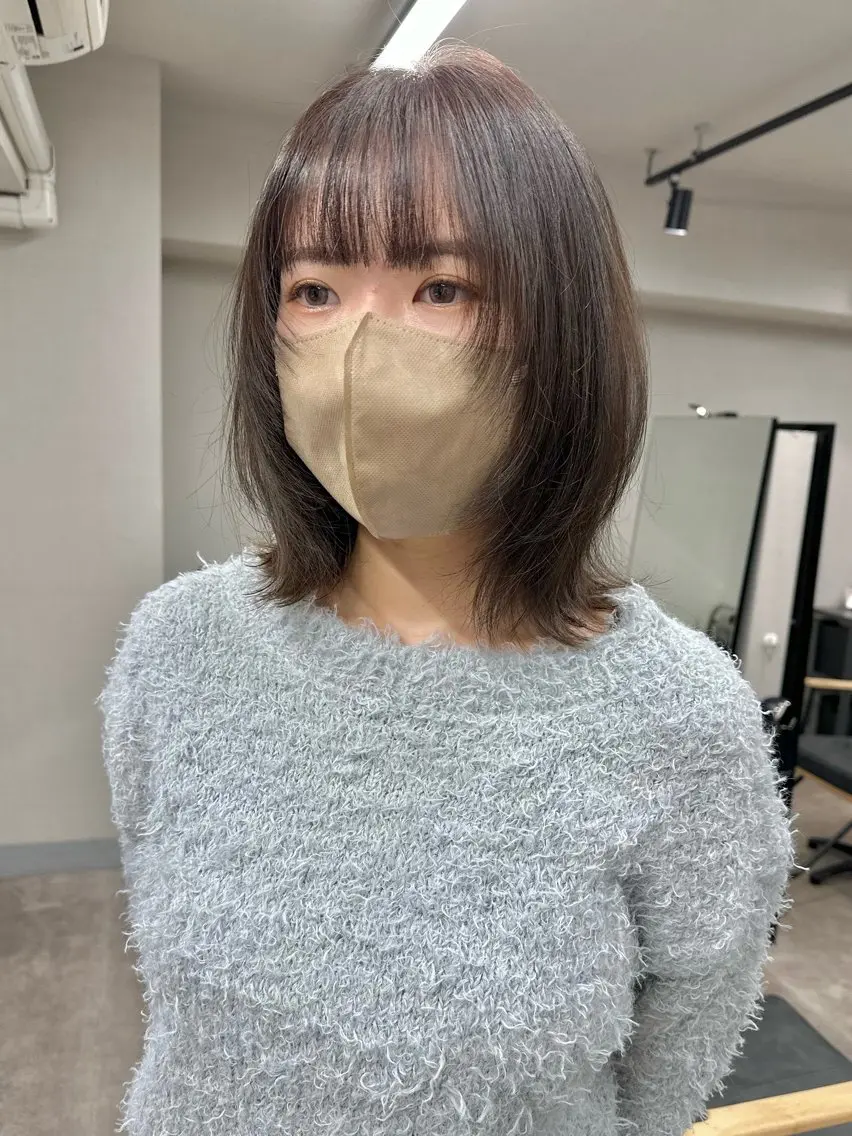 ミディアム カラー ベージュカラー ブラウンカラー ブラウンベージュ くびれヘア 顔周りカット カット ヘアカラー トリートメント レイヤーカット🪄 耳ツボ🎀Ayumiのヘアスタイル