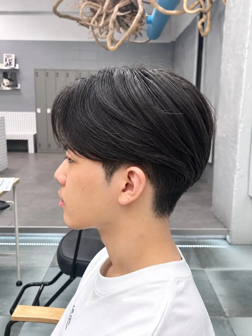 ミディアム カット MENS/センター パート/Taichiのヘアスタイル