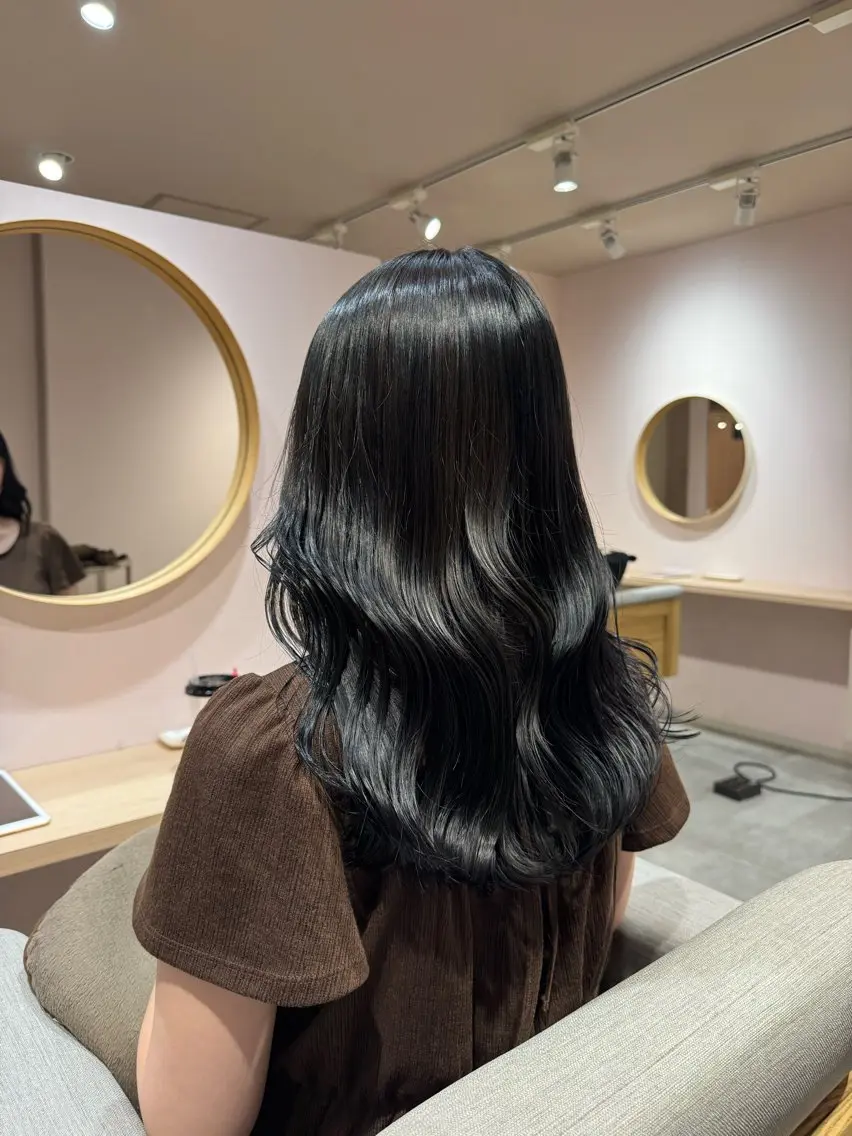カラー カット ヘアカラー AYATO 'のヘアスタイル