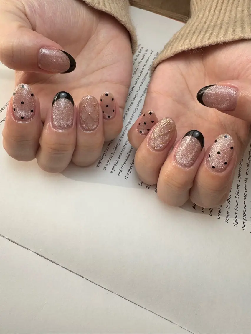 ネイル ドット フレンチネイル マグネットネイル ハンドネイル 白日-hakubi nail-のネイルデザイン