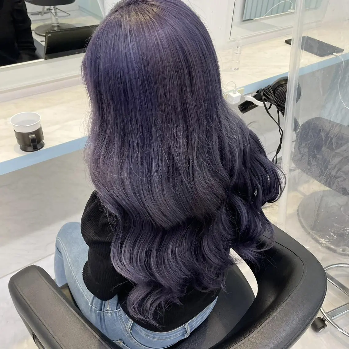 セミロング 🤍ハイトーン寒色 🤍MADOKAのヘアスタイル