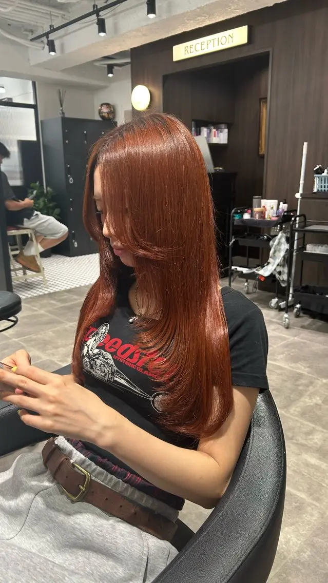 セミロング カラー オレンジ ヘアカラー トリートメント ヘッドスパ ヘアセット 💎韓国/ レイヤー カット/ 暖色🫧のヘアスタイル
