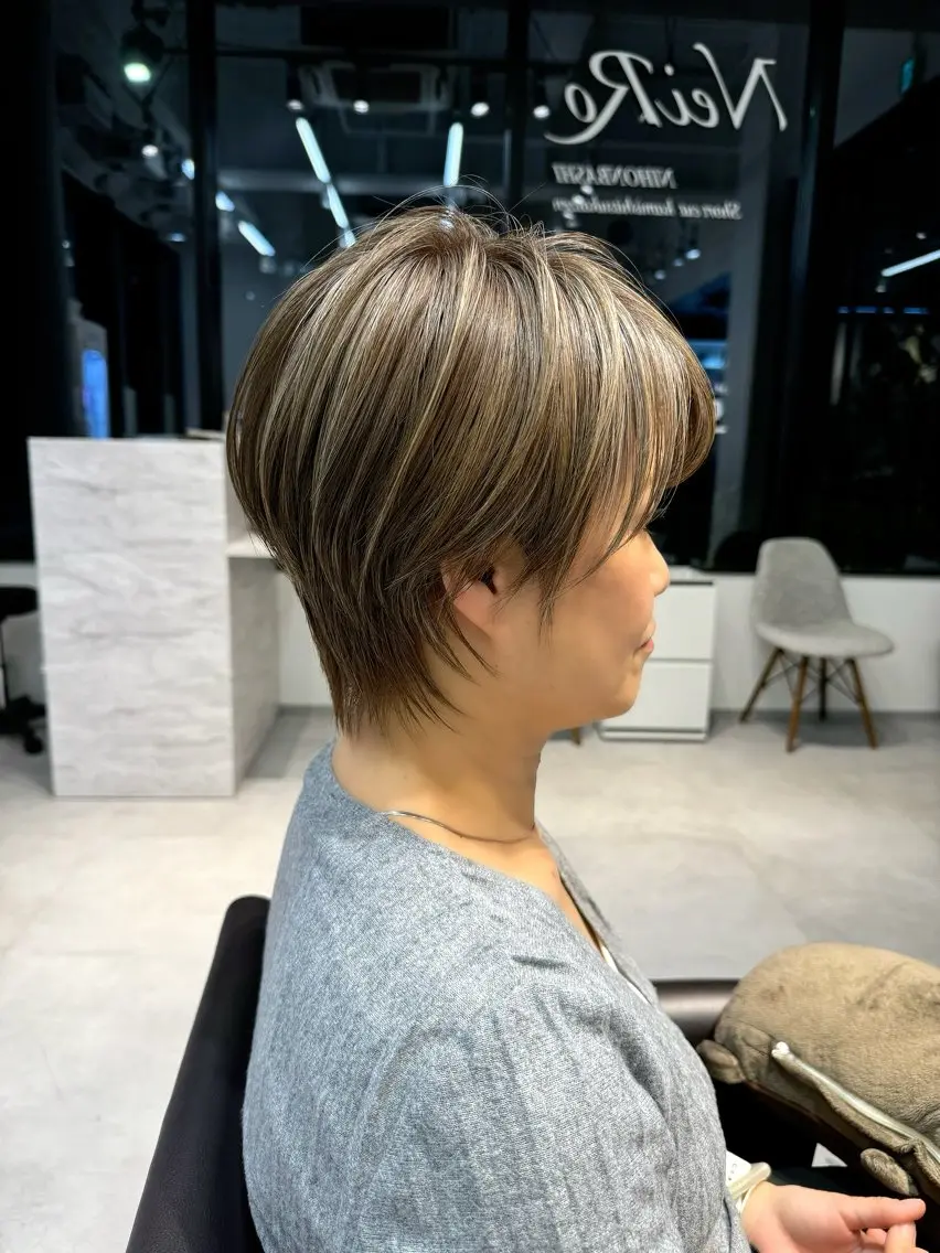 ショート カラー ハイライトカラー ハイライト ショートヘア 高橋 昭雄のヘアスタイル