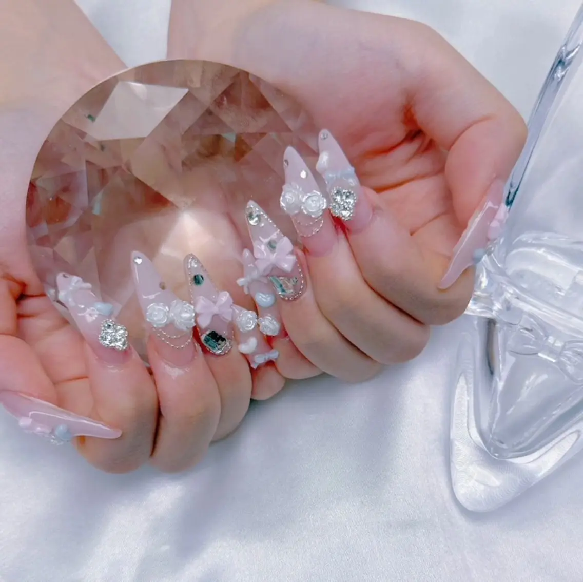 ネイル Romymoon nail帆南☾ ໋のネイルデザイン