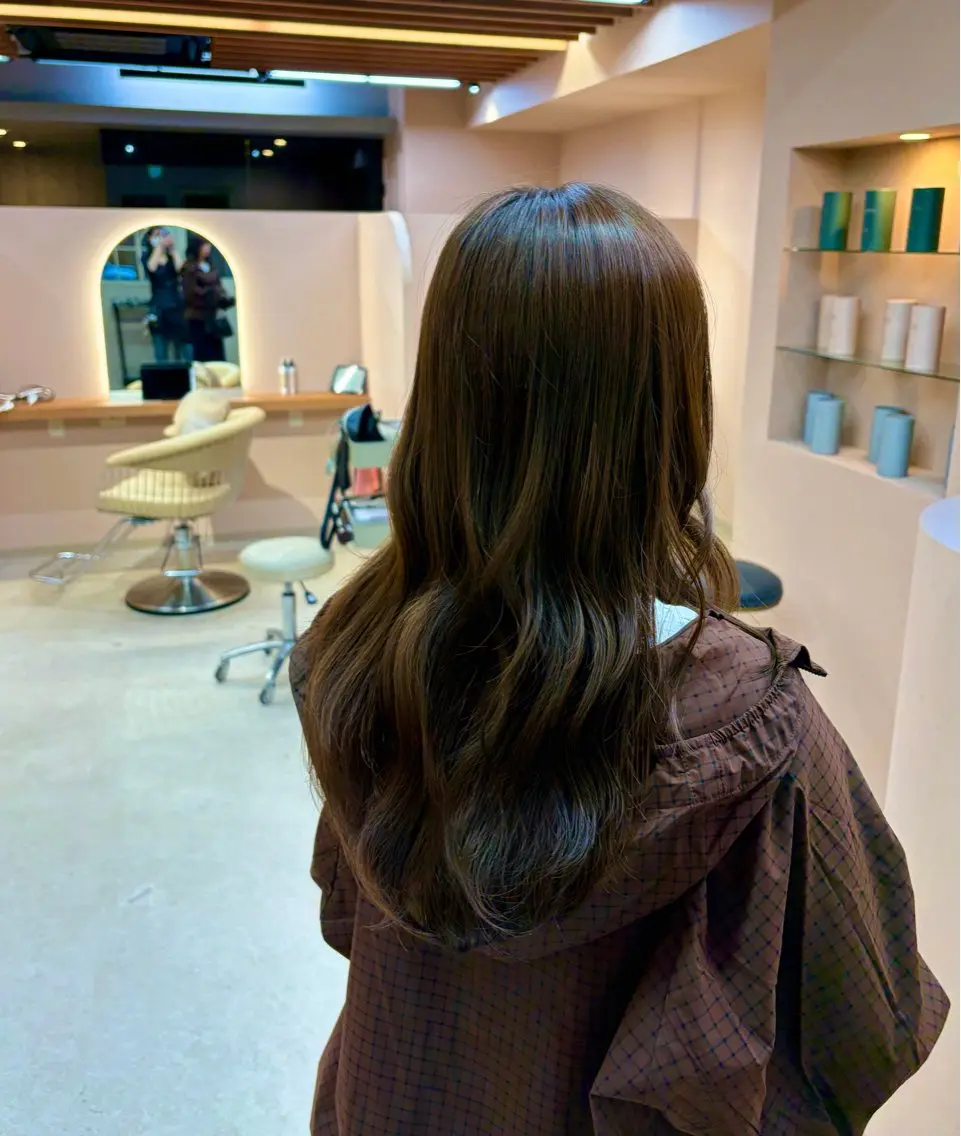 ロング カラー ブラウンカラー ヘアカラー ROCCOeast RURIのヘアスタイル