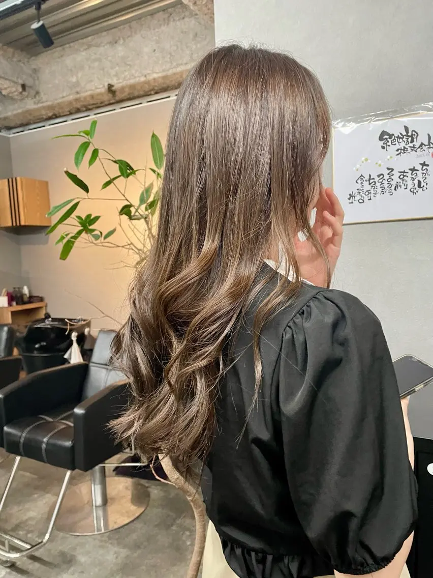 ロング カラー ヘアアレンジ 🌻ミラクル美容師 🌻✨クッポ✨のヘアスタイル