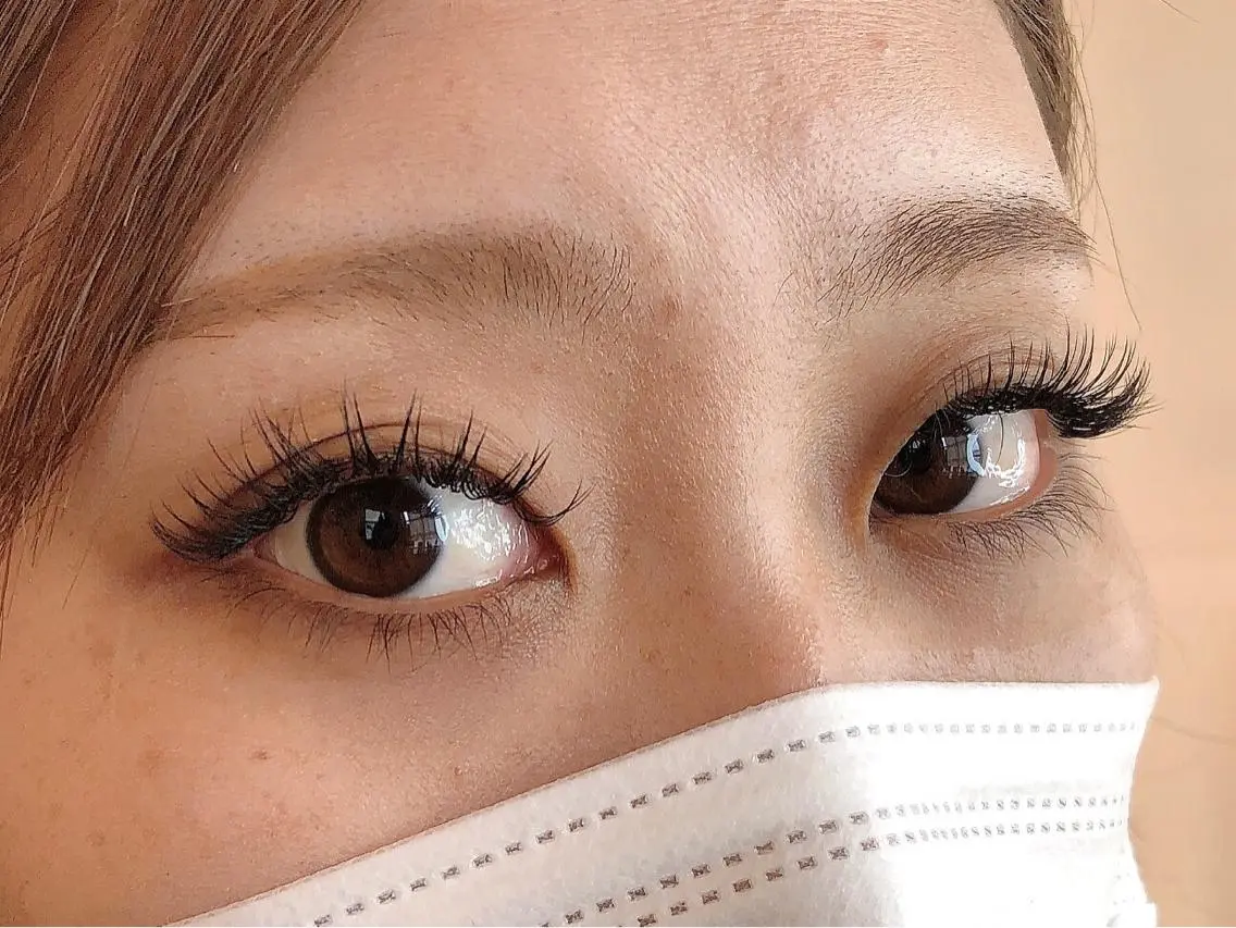 マツエク・マツパ 荒川 鈴菜のヘアスタイル