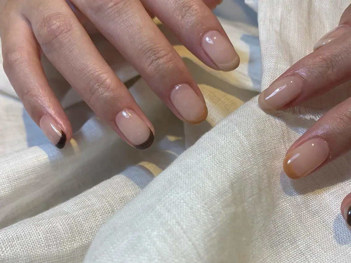 ネイル フレンチネイル シンプルネイル ハンドネイル 山本 理紗子のネイルデザイン