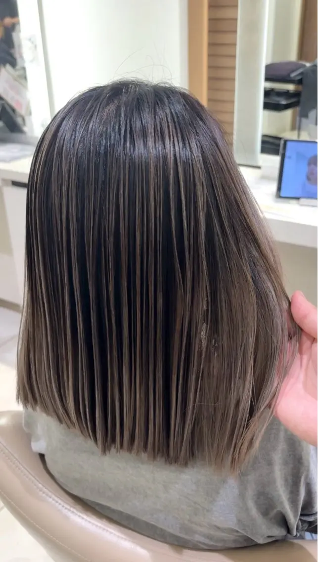 ミディアム カラー バレイヤージュ 髪質改善 レイヤーカット ヘアカラー トリートメント 大宮/バレイヤージュ 髪質改善/澤田隆誠のヘアスタイル