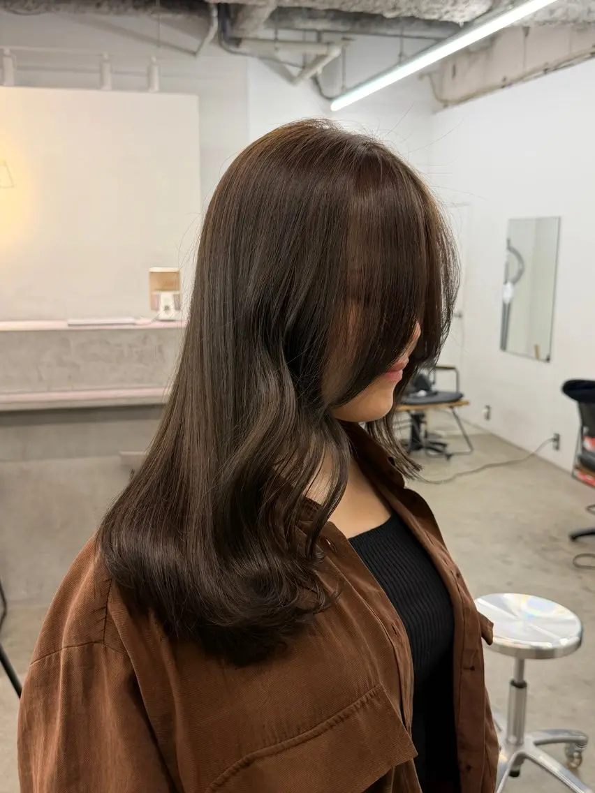 カラー グレージュ ヘアカラー ダブルカラー 大募集中❣️ あいりのヘアスタイル