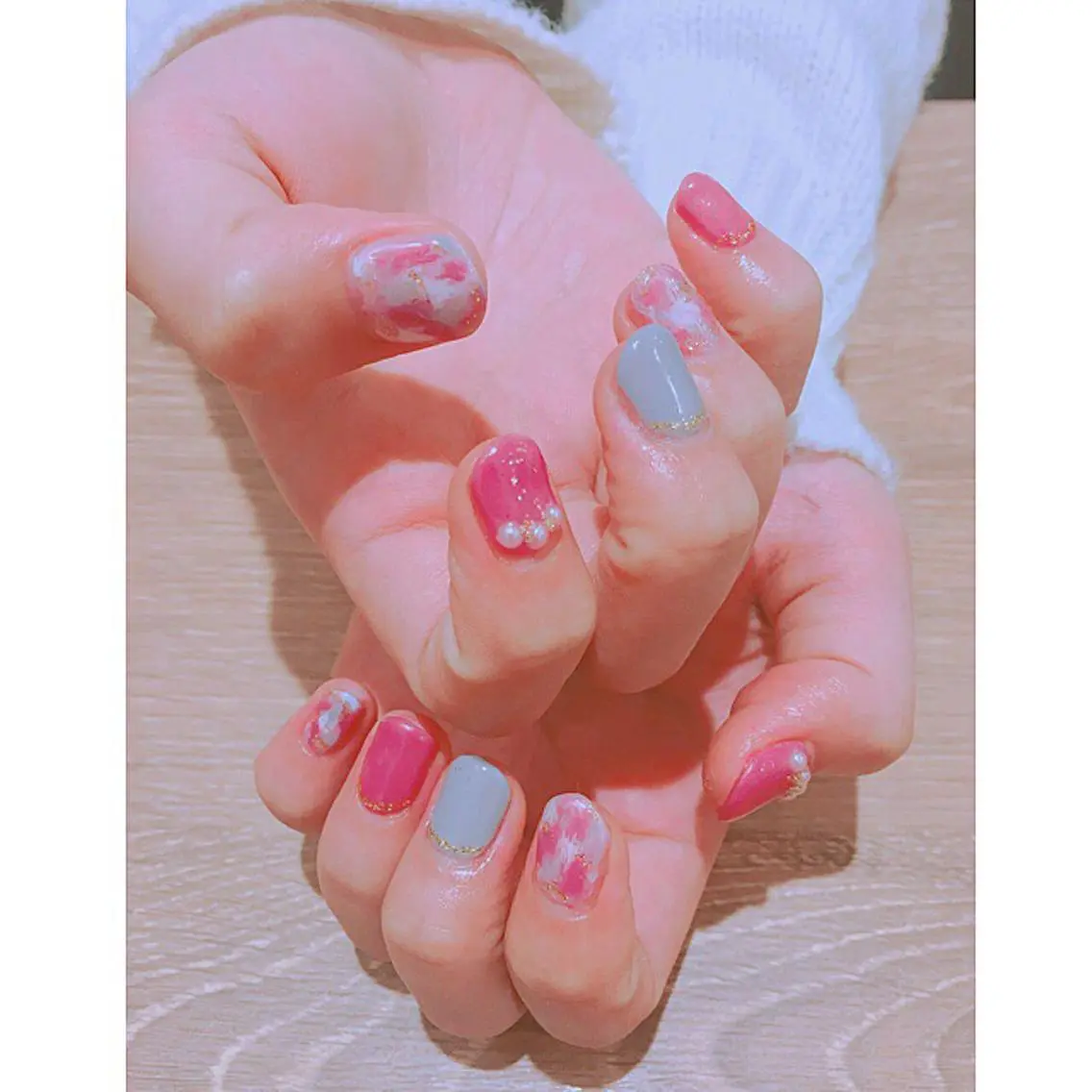 ネイル 透明感♡︎♡︎ 佐々木早苗のヘアスタイル