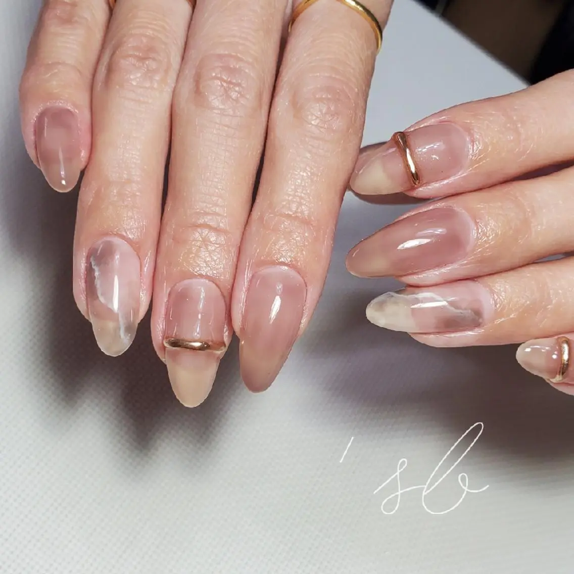 ネイル nailroom sb𓈒𓂂𓏸のネイルデザイン