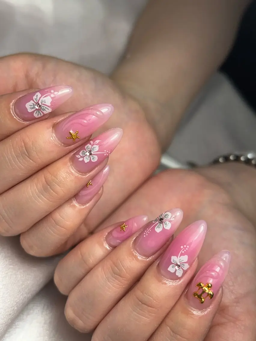 ネイル ハンドネイル clear yayoiのネイルデザイン