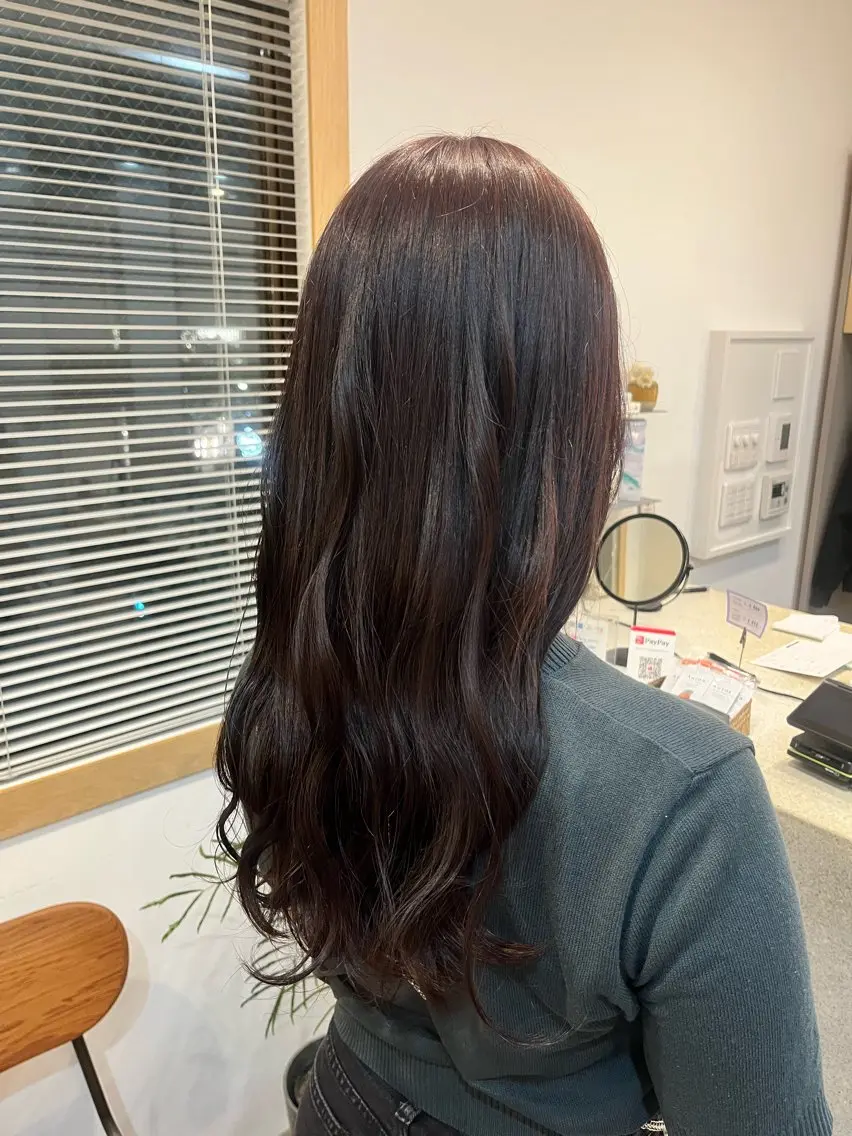 ロング カラー she. noaのヘアスタイル