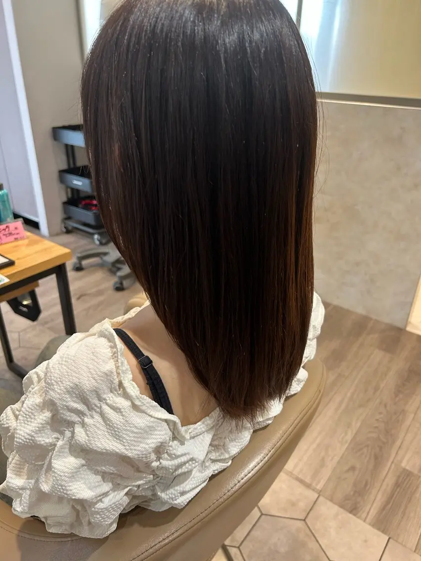 ミディアム 石井 彩乃のヘアスタイル