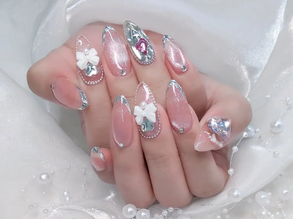 ネイル チークネイル 長さ出し フラッシュネイル フレンチネイル ジェルネイル Chouette Nailのネイルデザイン