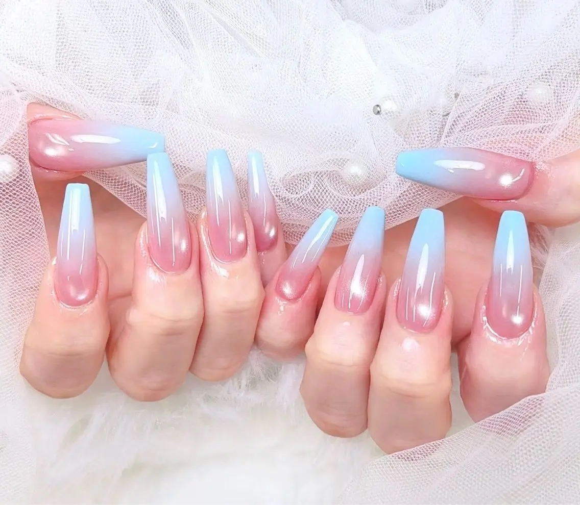 ネイル アニマル柄 チークネイル フラッシュネイル フラワーネイル フットネイル B·U Nail大宮 長さだし専門店のネイルデザイン