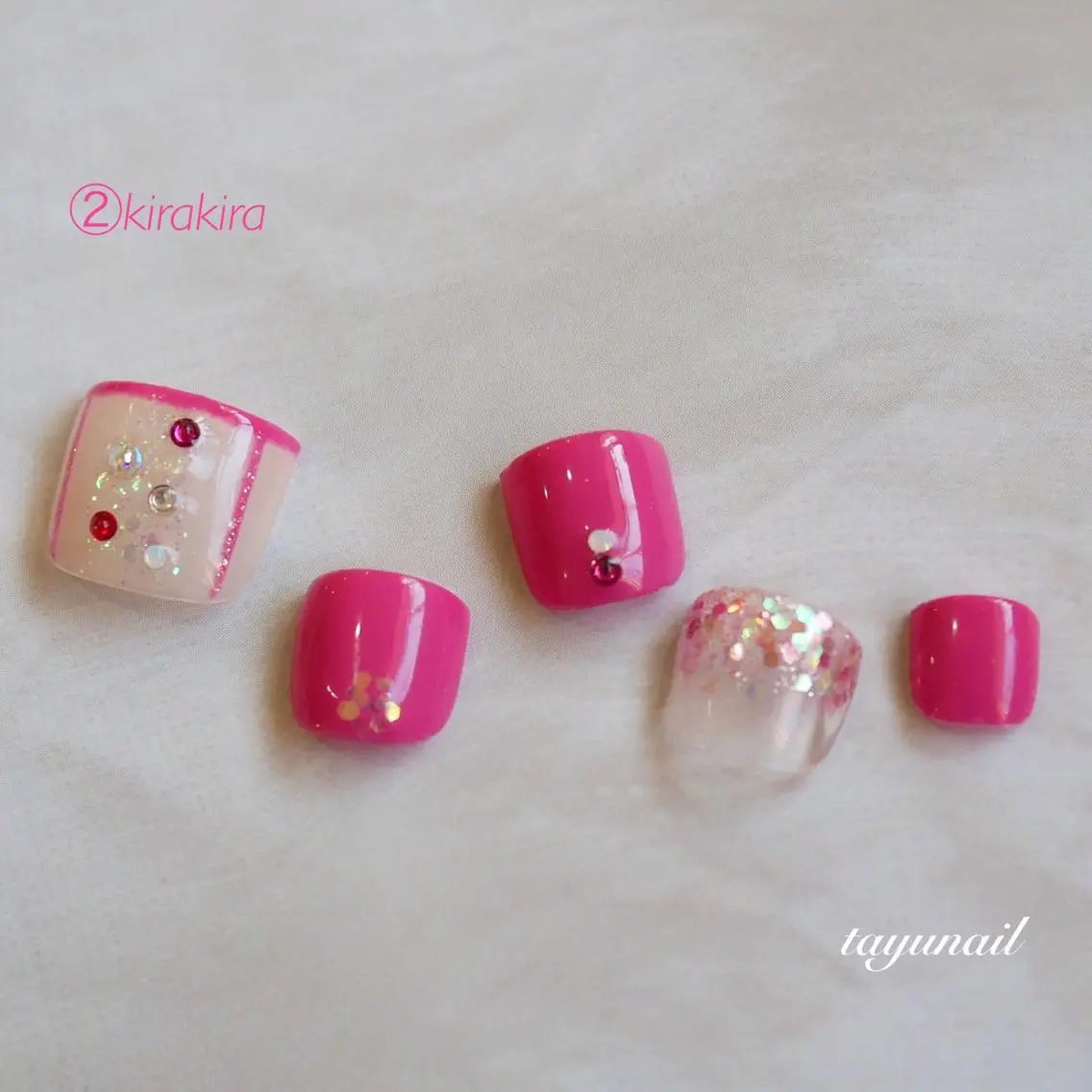 ネイル アートネイル ブルー フットネイル ジェルネイル キラキラネイル フットネイル ネイルサロン 【たゆnail】のネイルデザイン
