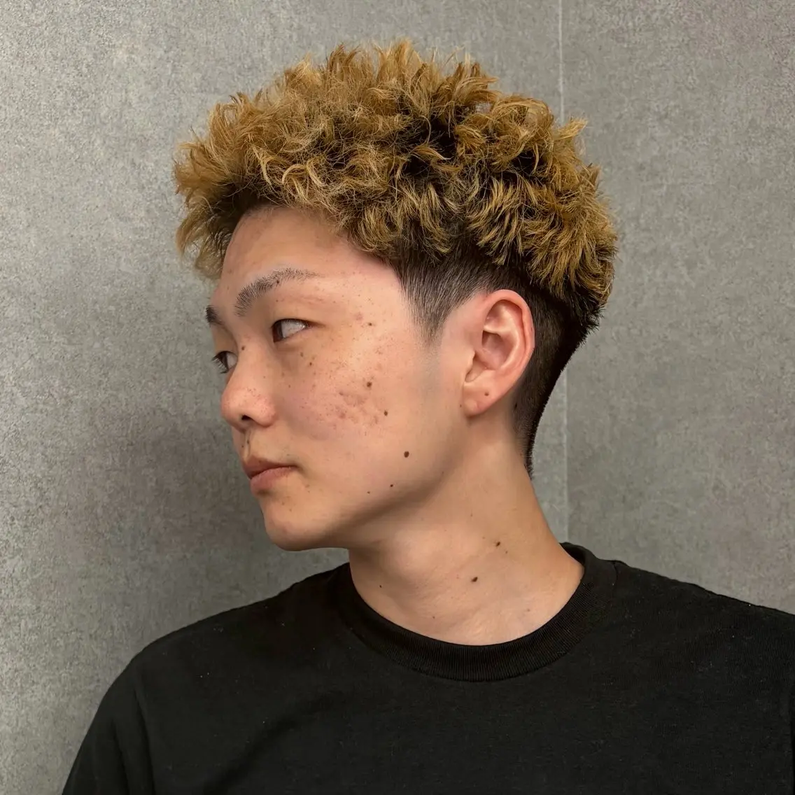 パーマ メンズ メンズパーマ 志村 シュンスケのヘアスタイル