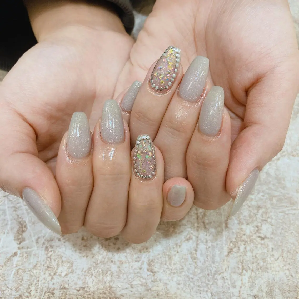 ネイル シンプルネイル elu :nail&eyeのネイルデザイン