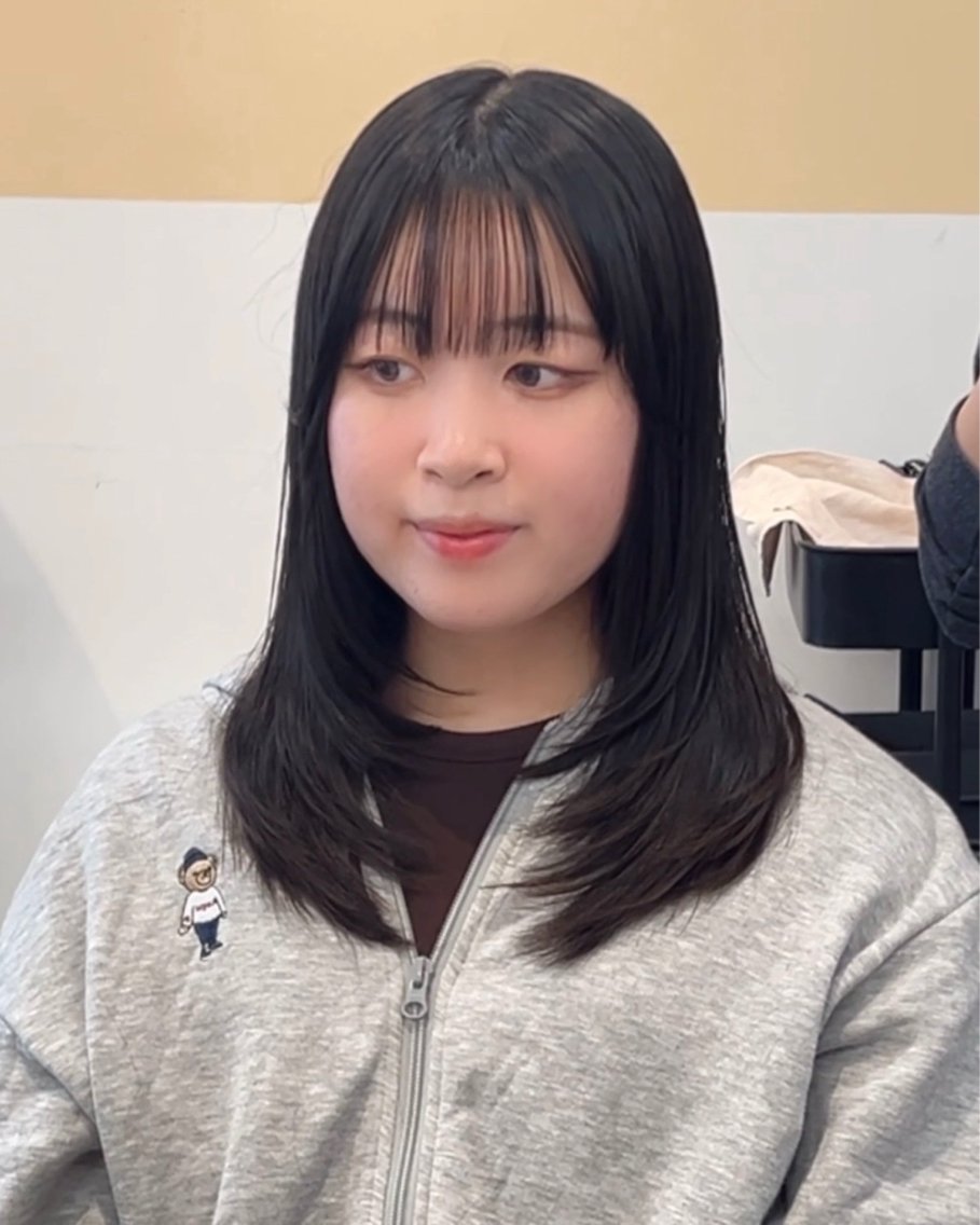 セミロング カット ヘアカラー トリートメント ラフで可愛いヘア 🐈⬛Rukaのヘアスタイル