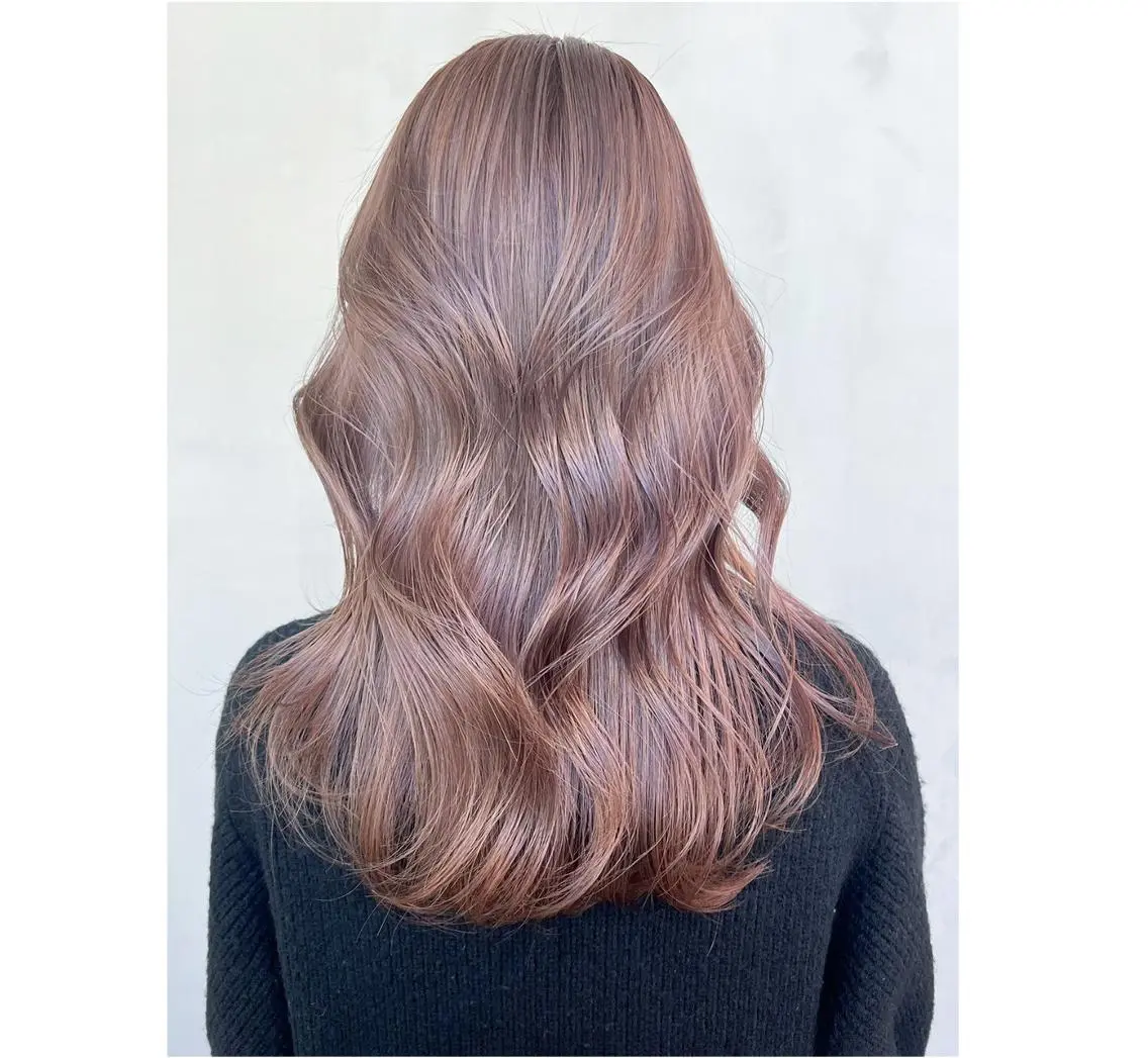 カラー パーマ ヘアアレンジ ロング ベージュカラー カット ヘアカラー トリートメント ITbyALBUM 下北沢店のヘアスタイル