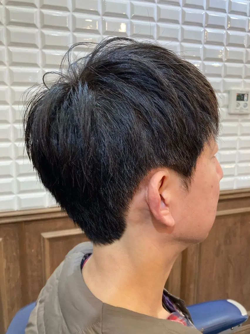 ショート メンズ ビジネス カット トリートメント ルピナス中田店長 山口大地のヘアスタイル