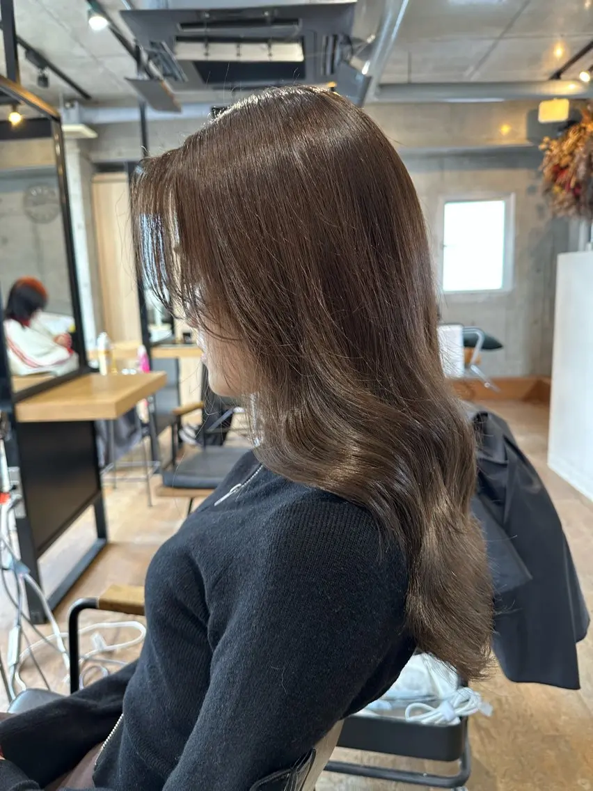 ロング カラー アディクシーカラー ブリーチ ケアブリーチ ダブルカラー イヤリングカラー DAIKIベージュ 🍂レイヤーカットのヘアスタイル