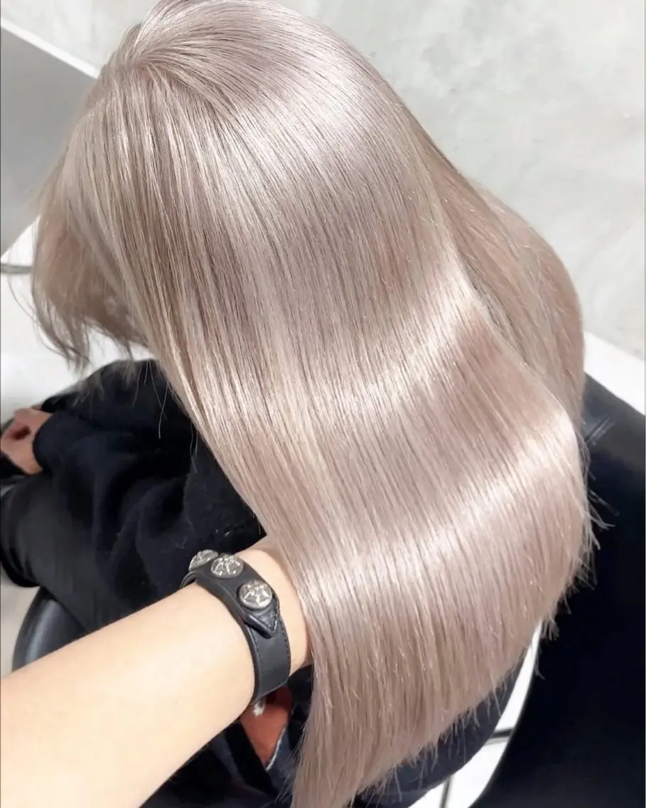 カラー 羽根田 果奈のヘアスタイル