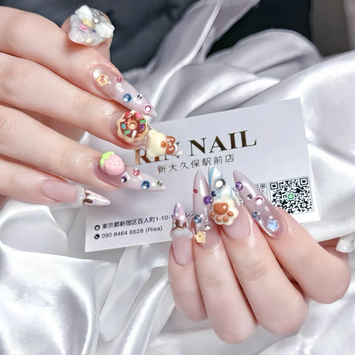 ネイル チークネイル フラッシュネイル フラワーネイル フットネイル ジェルネイル ハンドネイル Rin Nail Shinokuboのネイルデザイン