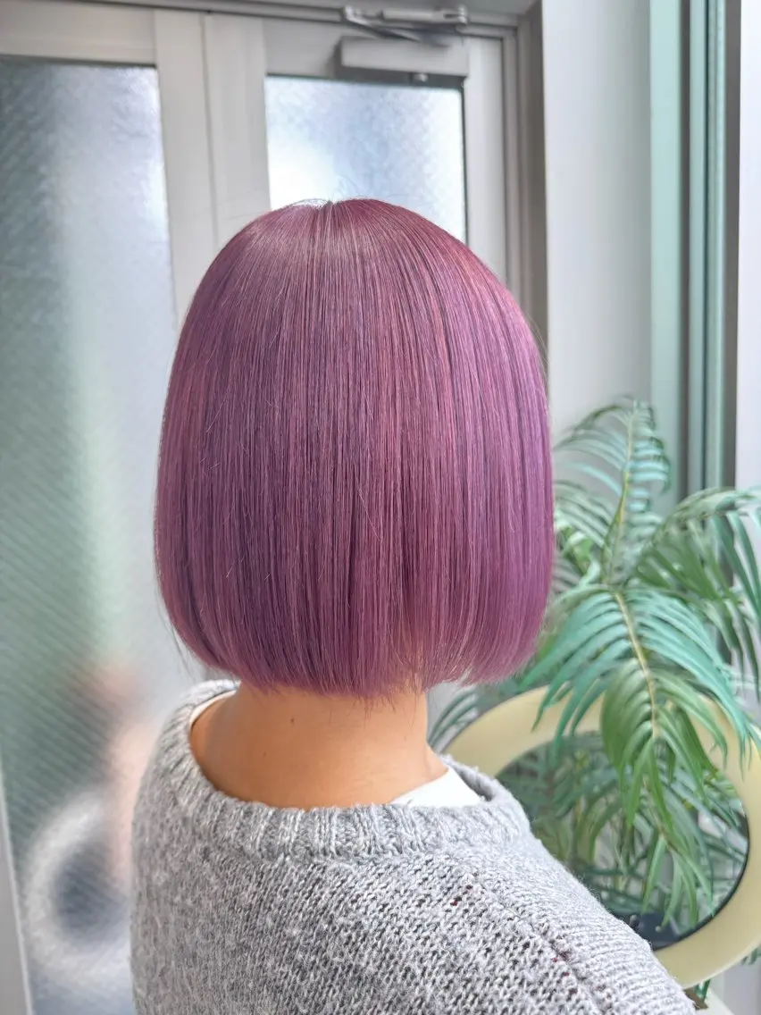 ショート カラー ピンクカラー ピンクパープル パープルカラー ʚザクザクレイヤー× 艶透明感/にしじまɞのヘアスタイル