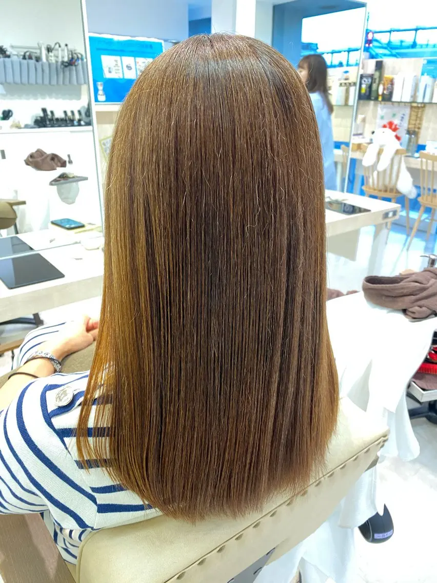 ロング カラー バレイヤージュ ブリーチ ダブルカラー グラデーションカラー ハイライトカラー ニュアンスパーマ/ フェザー/マッシュのヘアスタイル
