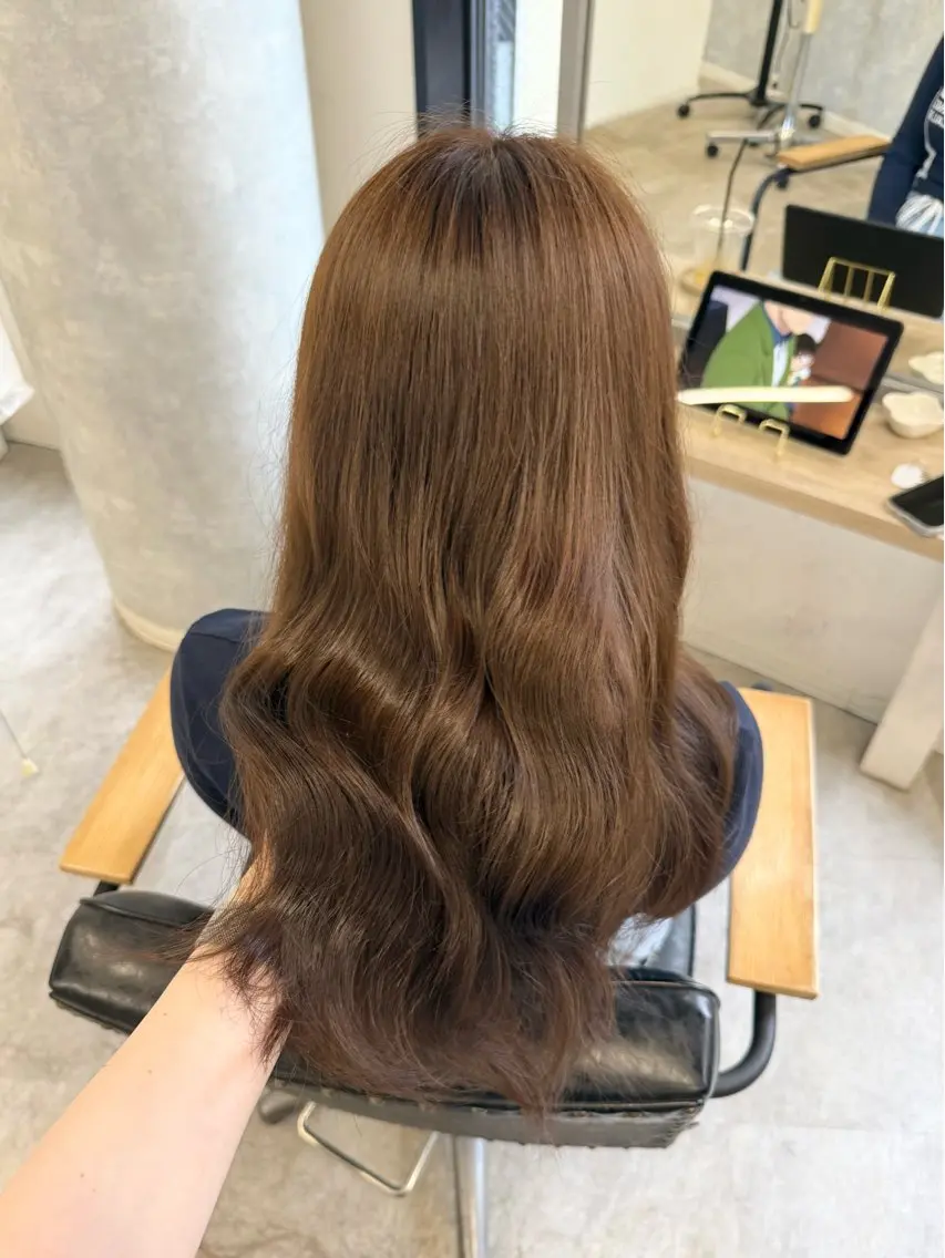 ロング カラー ヘアアレンジ ベージュカラー ヘアカラー トリートメント Himawari♡ 柔らかいカラーのヘアスタイル