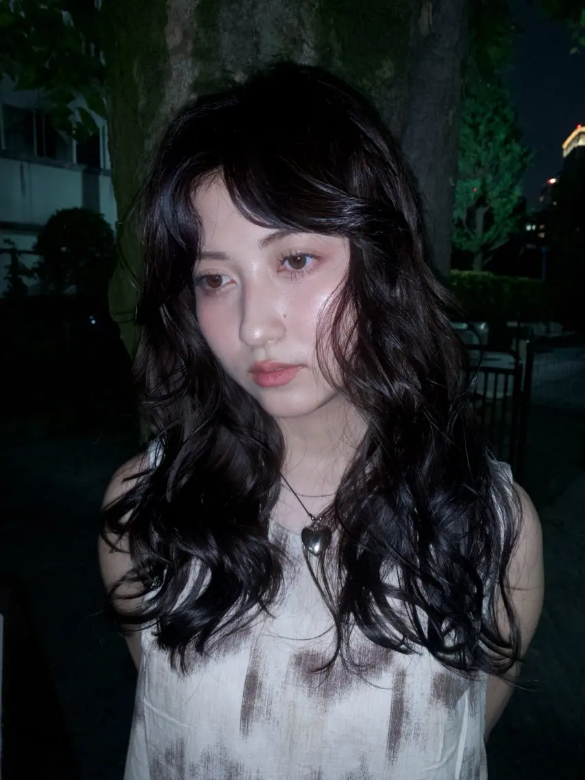 ロング カラー ヘアアレンジ yiye shioriのヘアスタイル