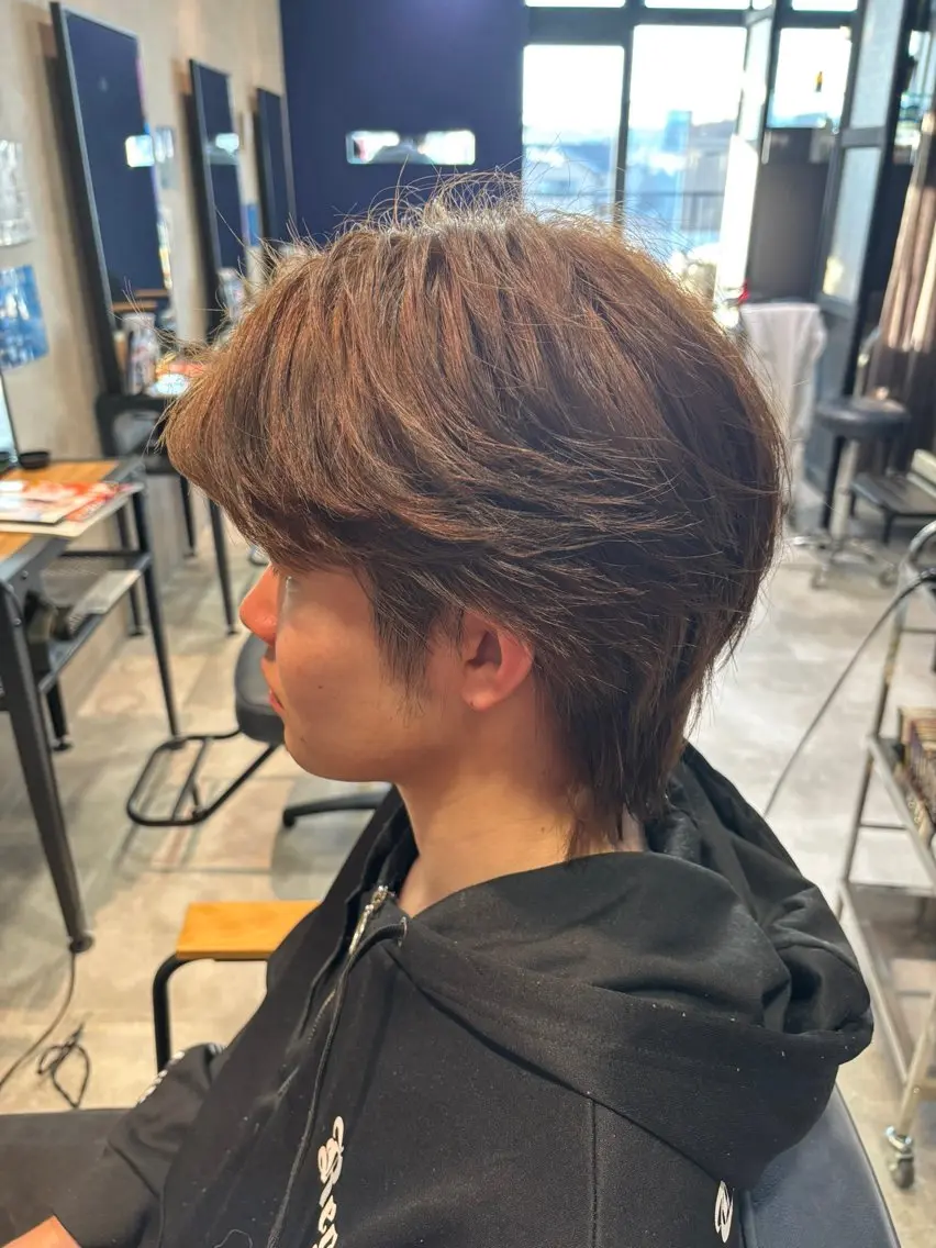 メンズカット+ワンカラー(ブラウンカラー、黒染めなど)の写真