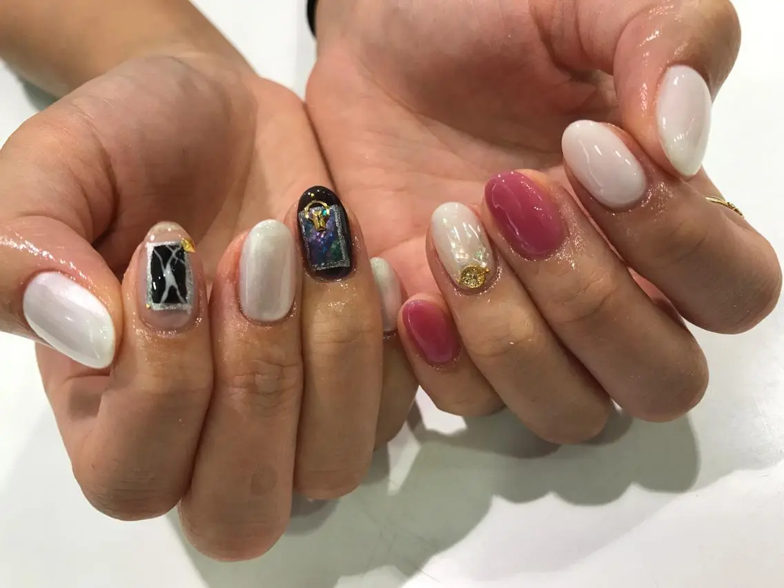 ネイル ハンドネイル ハンドケア Charme. NOBUKOのネイルデザイン