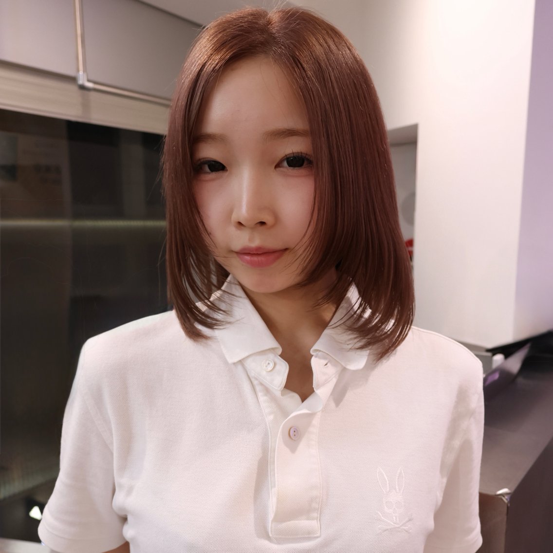 ミディアム カラー ベージュカラー ブリーチ ブラウンカラー ブラウンベージュ ゆうと cashel渋谷のヘアスタイル