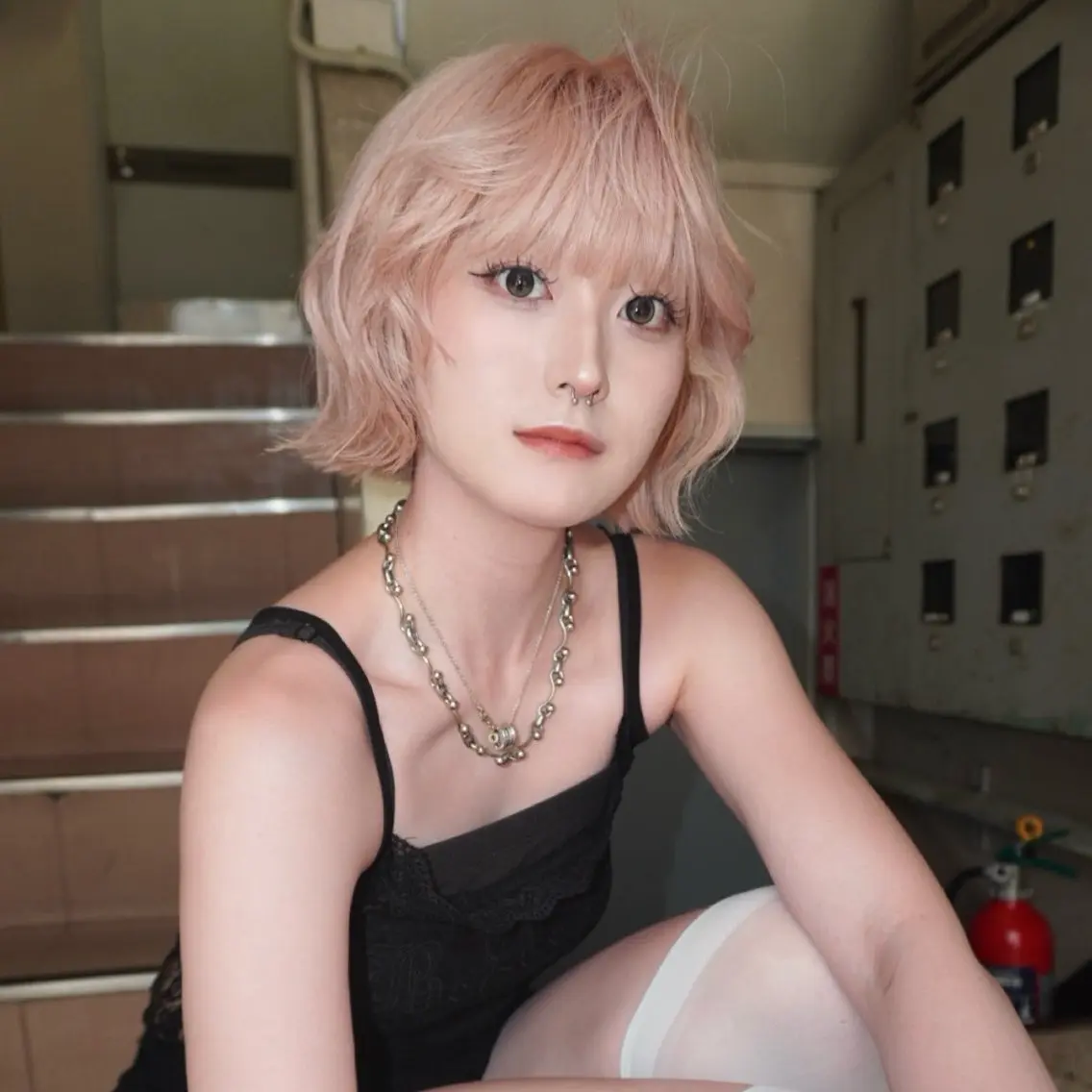 ハイブリーチ+カラー+【TOKIO】トリートメントの写真