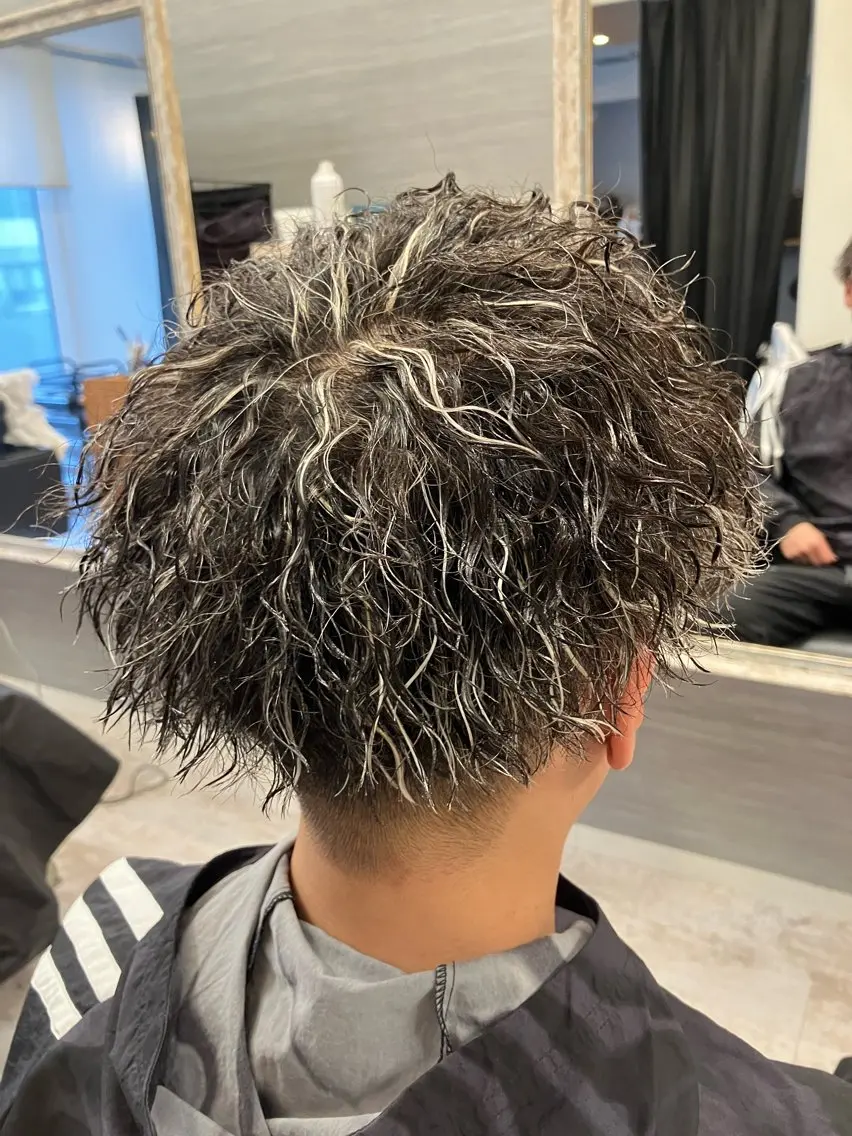 カラー パーマ メンズ カット ヘアカラー パーマ メンズ特化/パーマ/ フェードWATARUのヘアスタイル
