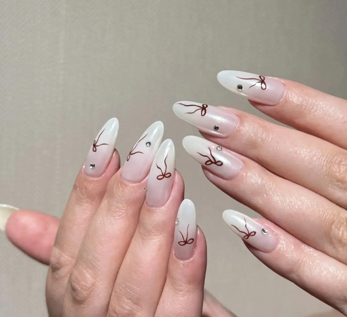 ネイル ハンドネイル 🎀 NaNa_nailのネイルデザイン
