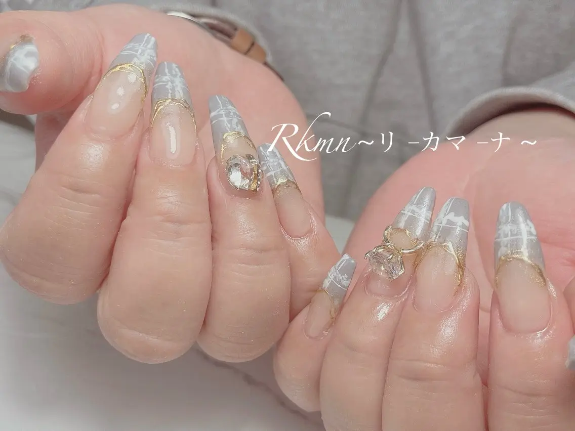 ネイル アートネイル フレンチネイル 持ち込み スカルプネイル ハンドネイル フットネイル ハンドケア Rkmn ~リ-カマ-ナ~のネイルデザイン