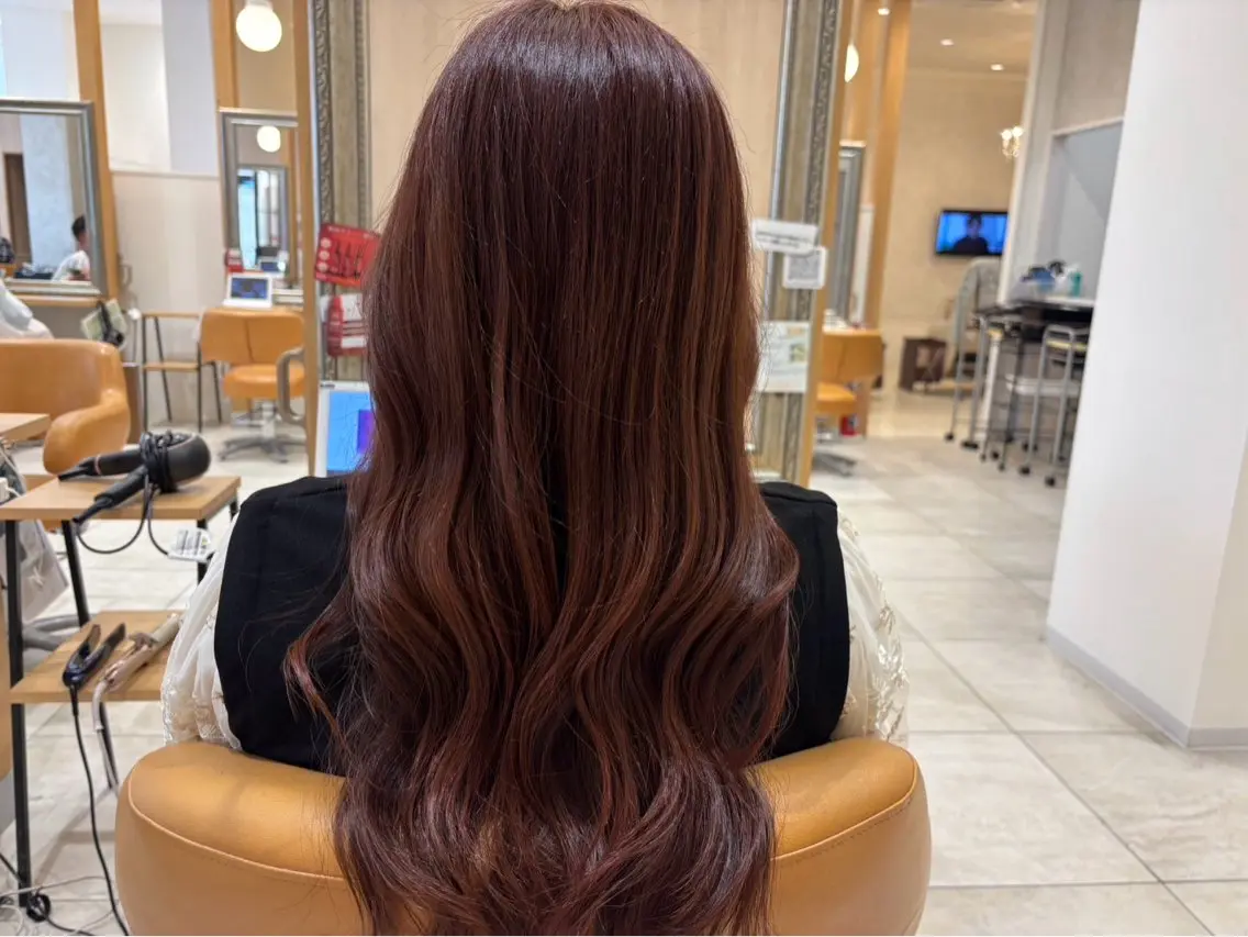カラー 武藤 わかなのヘアスタイル
