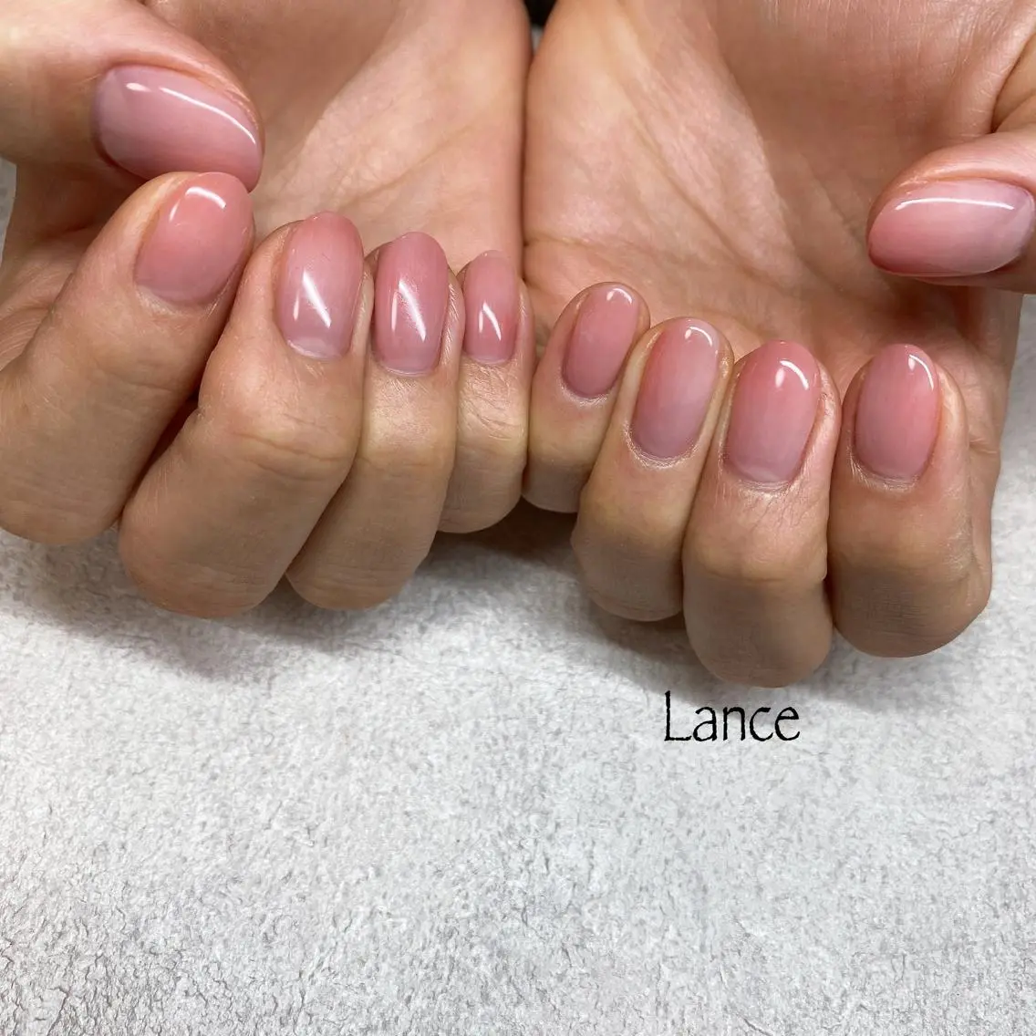 ミディアム ネイル オーロラネイル フットネイル フレンチネイル ミラーネイル ニュアンスネイル ハンドネイル Lance nailのネイルデザイン