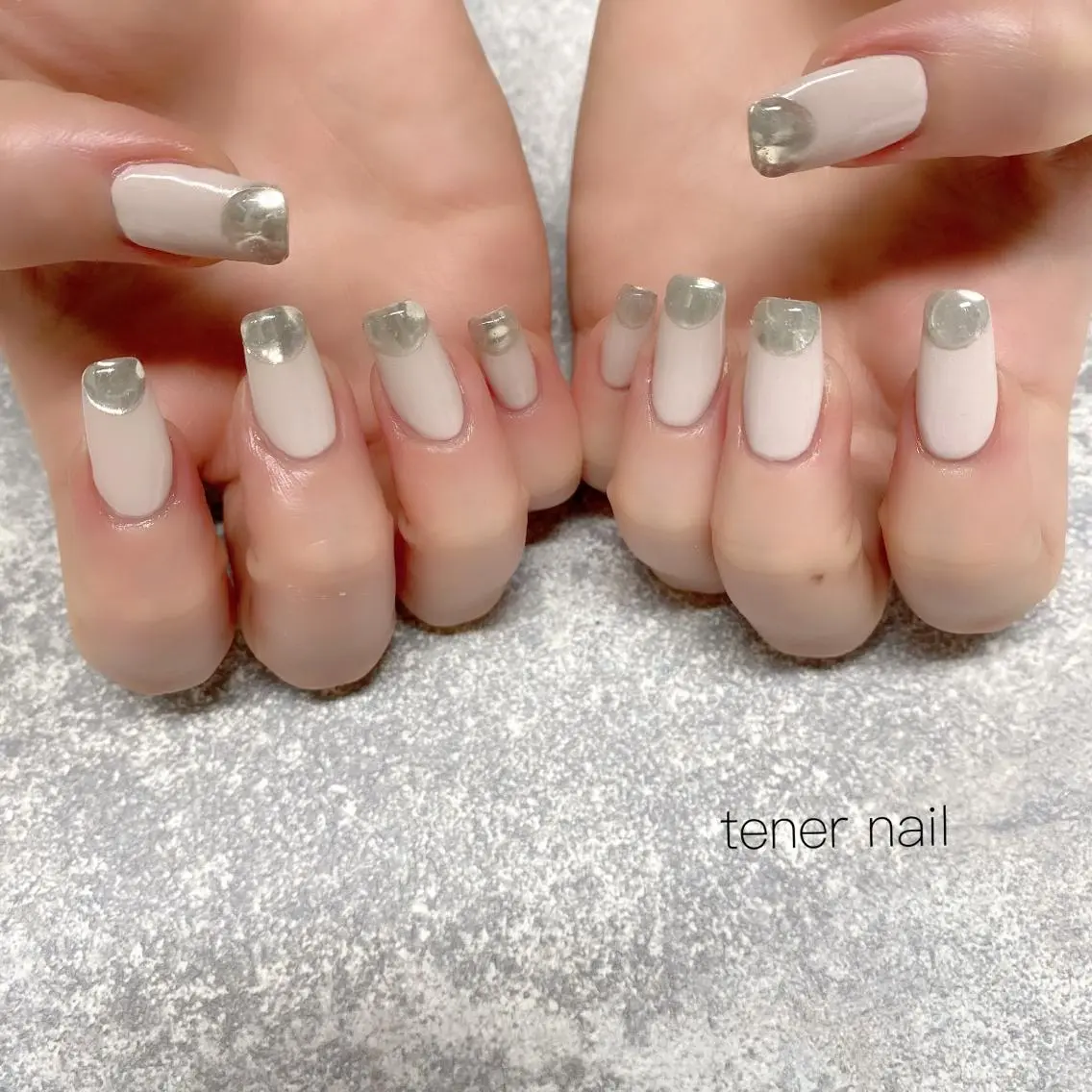 ネイル ぷっくりネイル シルバー テネルネイル tener nailのネイルデザイン