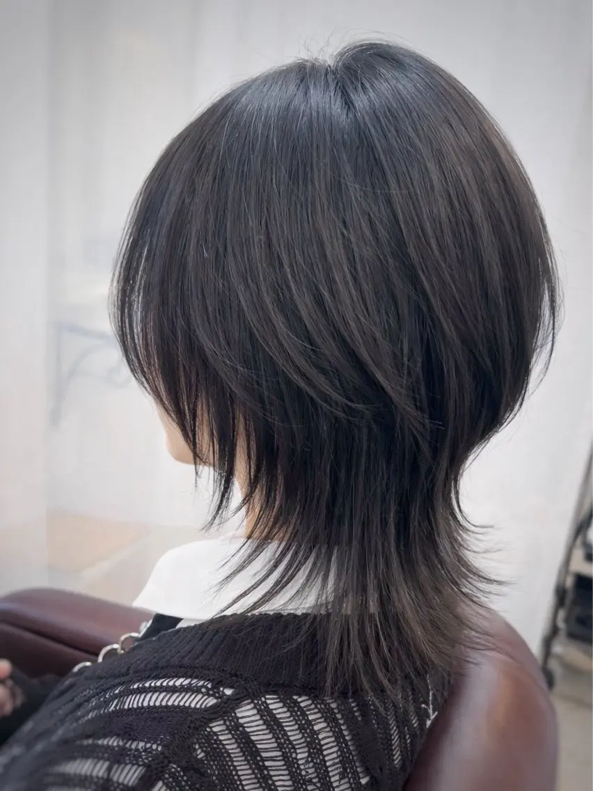 ミディアム レイヤーカット ウルフカット ウルフレイヤー 中原由貴 /WILLOW京橋のヘアスタイル