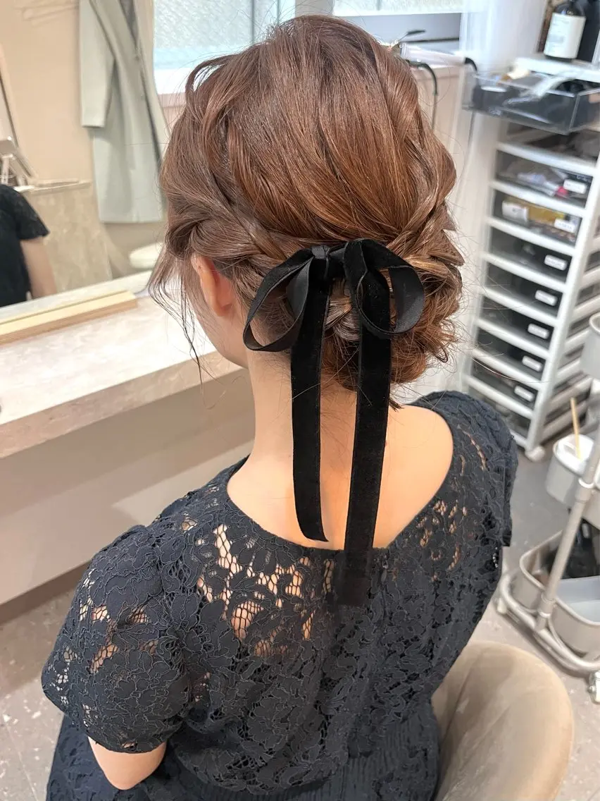 セミロング ヘアアレンジ ヘアセット Mila Akariのヘアスタイル